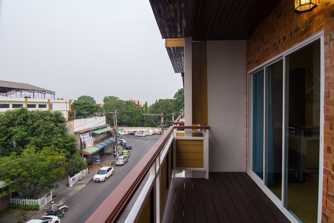 Suan Dok Gate Guesthouse Chiang Mai Ngoại thất bức ảnh