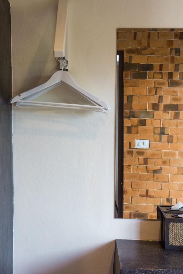 Suan Dok Gate Guesthouse Chiang Mai Ngoại thất bức ảnh