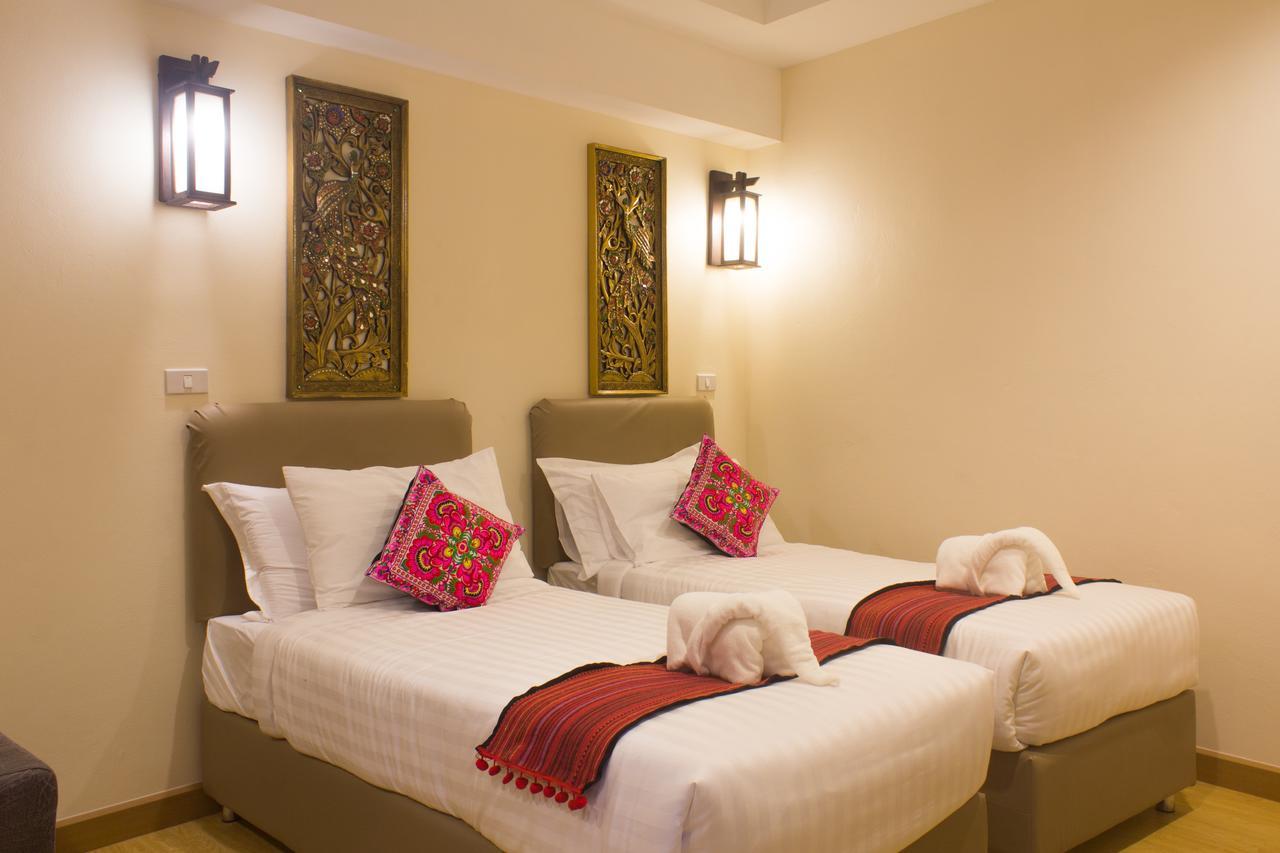 Suan Dok Gate Guesthouse Chiang Mai Ngoại thất bức ảnh