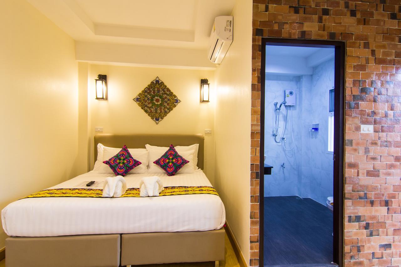 Suan Dok Gate Guesthouse Chiang Mai Ngoại thất bức ảnh