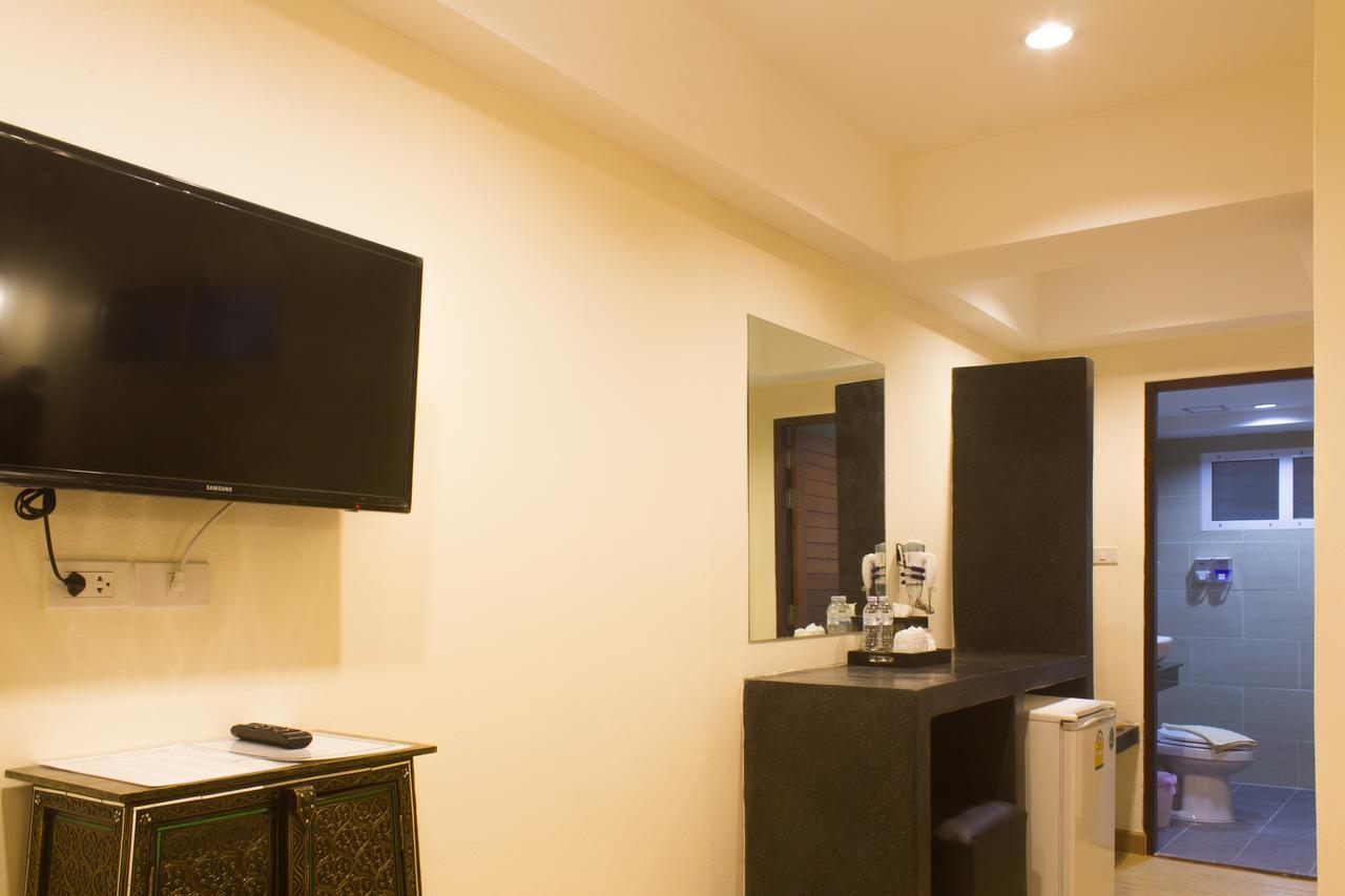 Suan Dok Gate Guesthouse Chiang Mai Ngoại thất bức ảnh